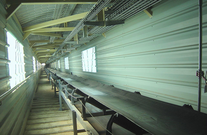 TD75型胶带输送机